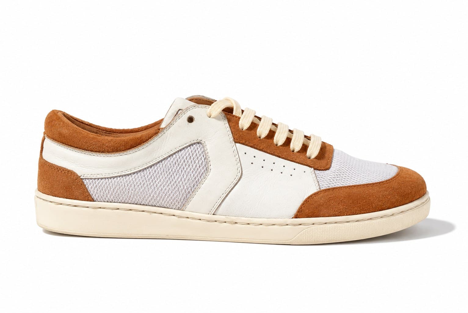 Prosody Runner profile in Clay Mesh with rust suede overlays